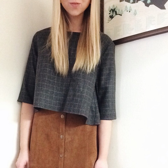 Better Stay Together Handmade Grid Print Crop Blouse in Charcoal - S - Picture 5 of 5